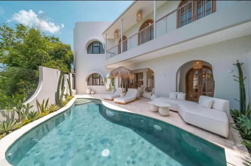 4-Bedroom Villa