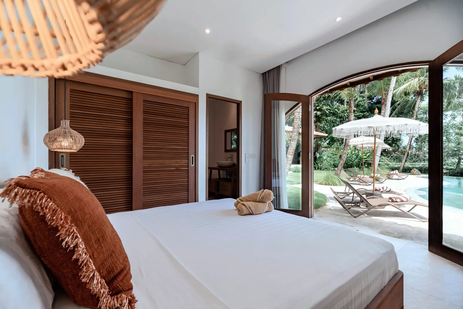 5-Bedroom Villa | Kedungu, photo 29