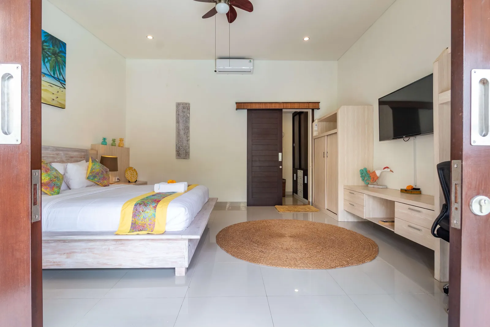 4-Bedroom Villa | Tumbak Bayuh, Pererenan, photo 18