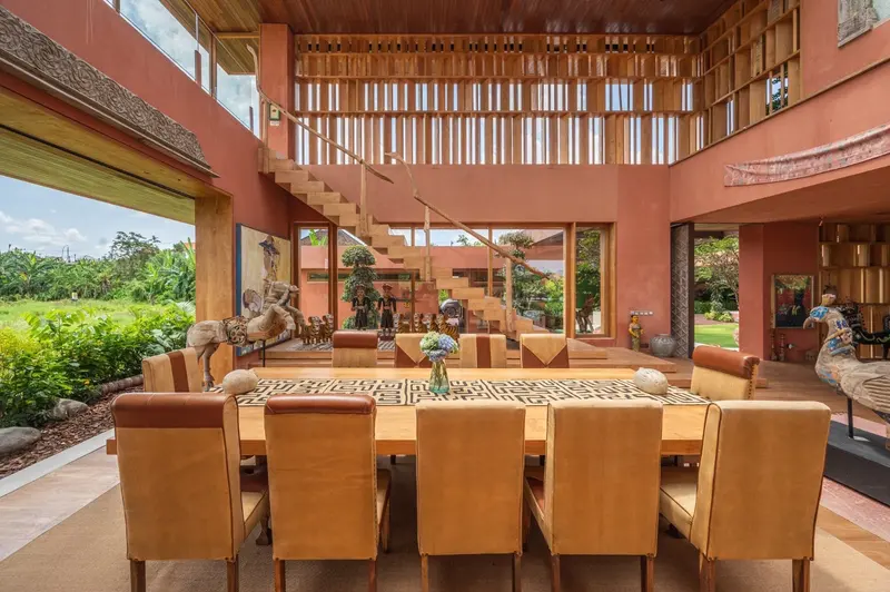 6-Bedroom Estate, photo 2