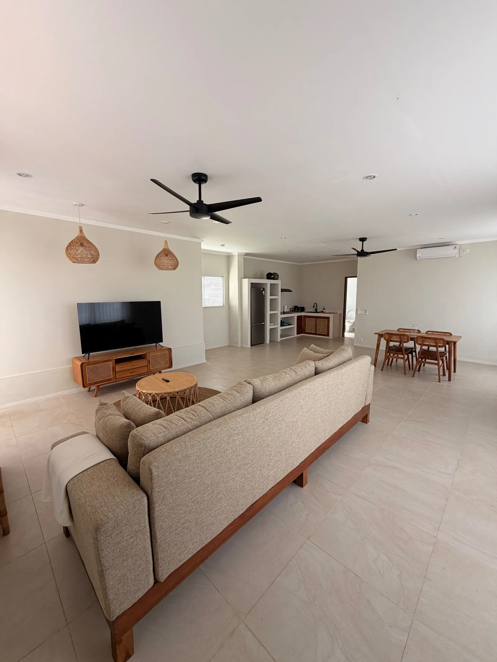 1-Bedroom Apartment, photo 1