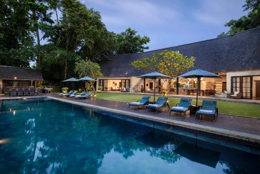 6-Bedroom Estate, photo 28