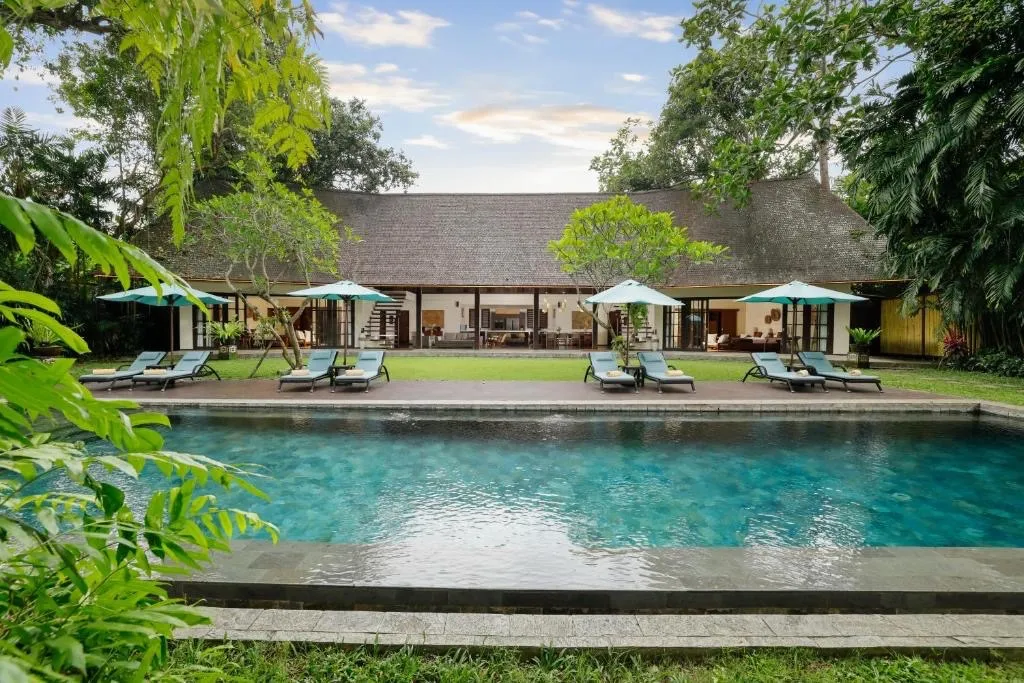 6-Bedroom Estate, photo 3