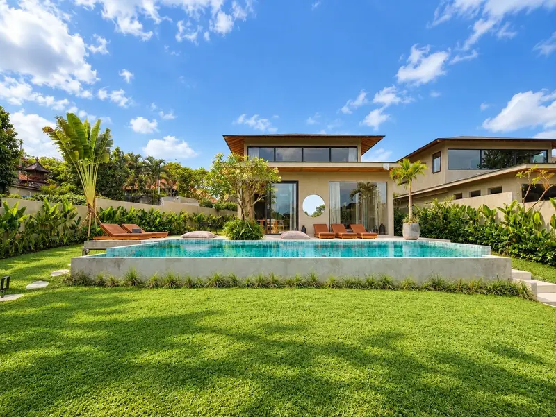 5-Bedroom Villa, photo 1